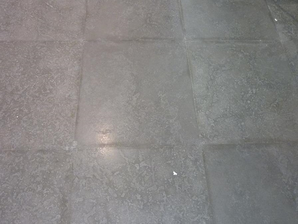 Antique acid marble tiles – textured Egyptian stone finish for export